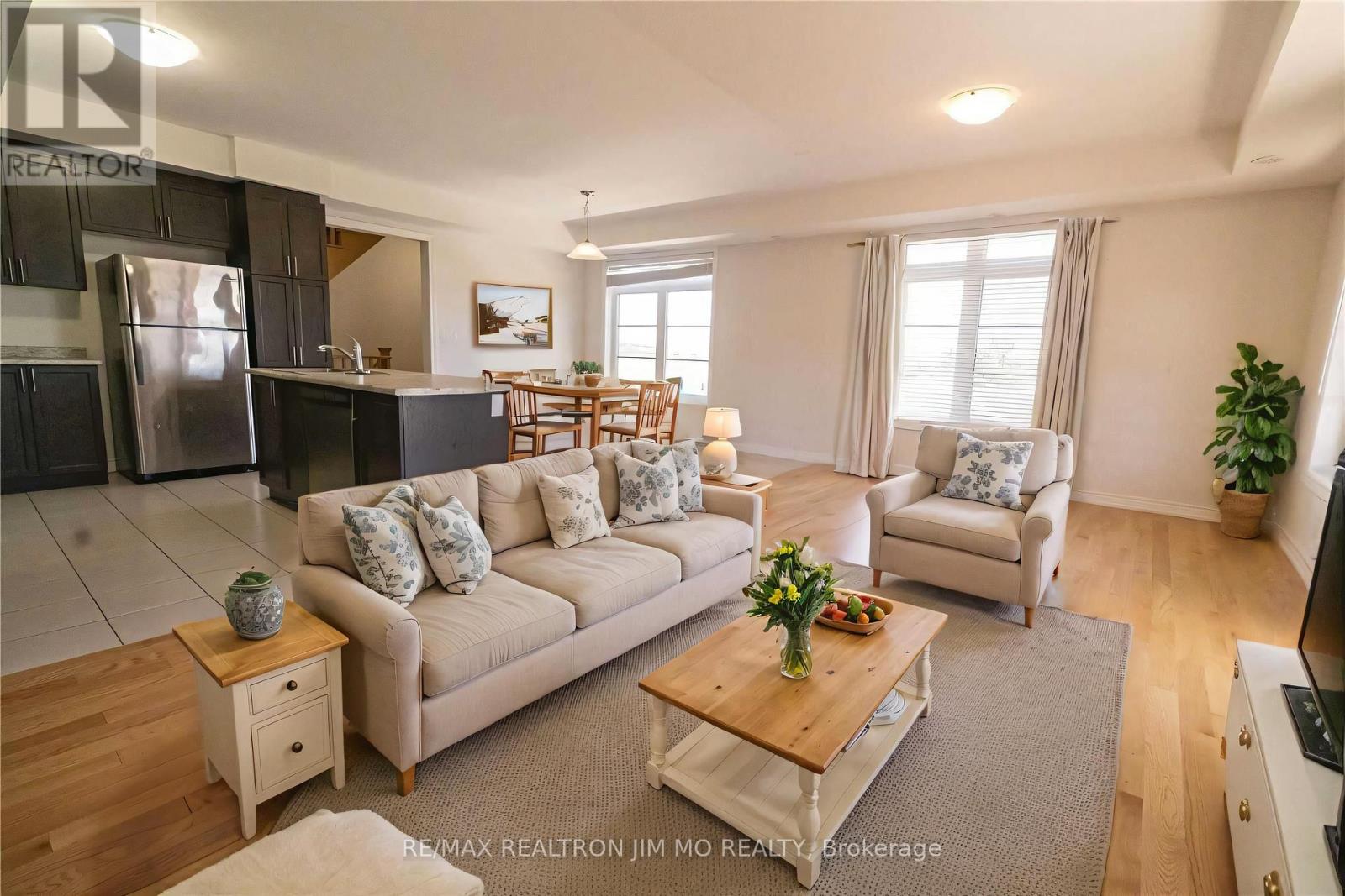 Living Room (Virtually Staged)