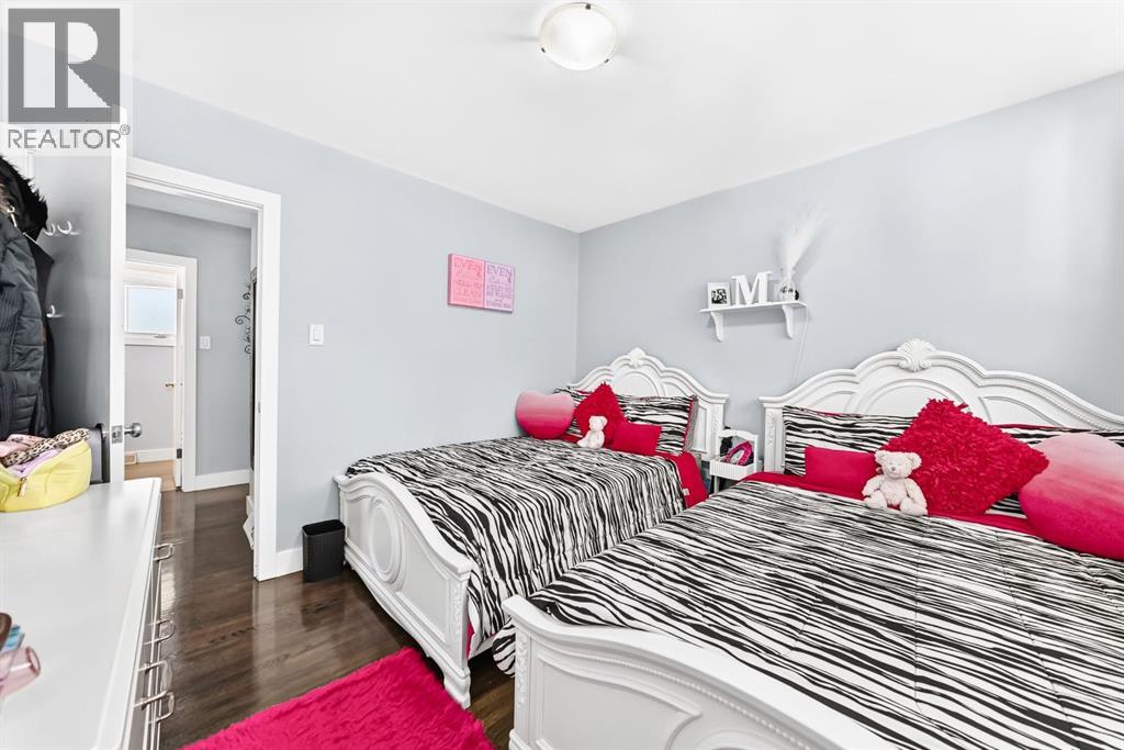 4803 5 Avenue SW — photo 21