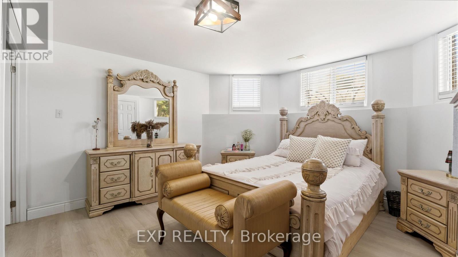 57 PINE PARK BOULEVARD - 29