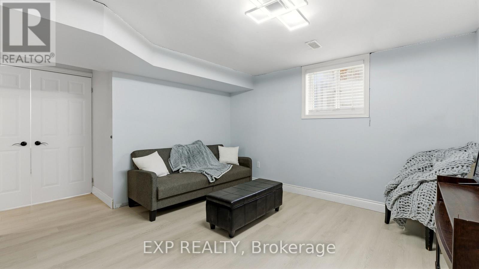 57 PINE PARK BOULEVARD - 31
