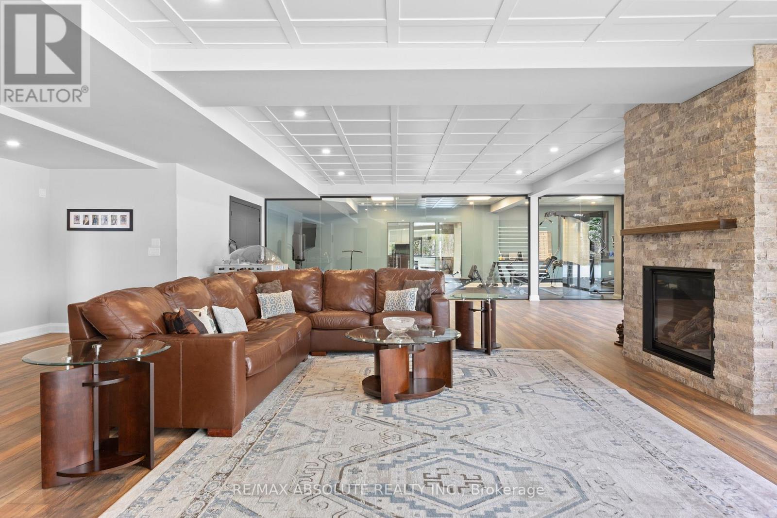 131 CHERRYHILL DRIVE - 45