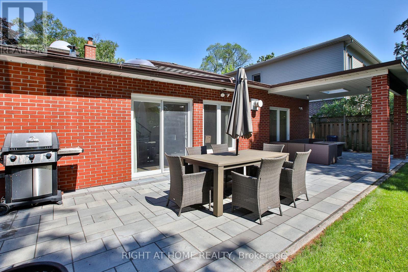 34 SCARCLIFF GARDENS - 34