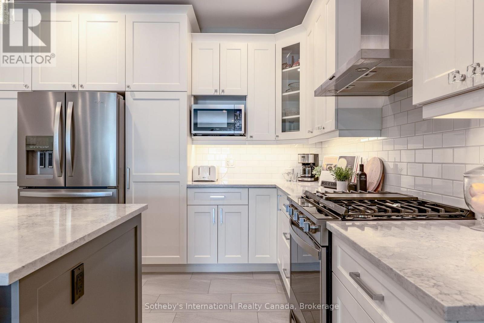 350 CEDAR STREET - 13