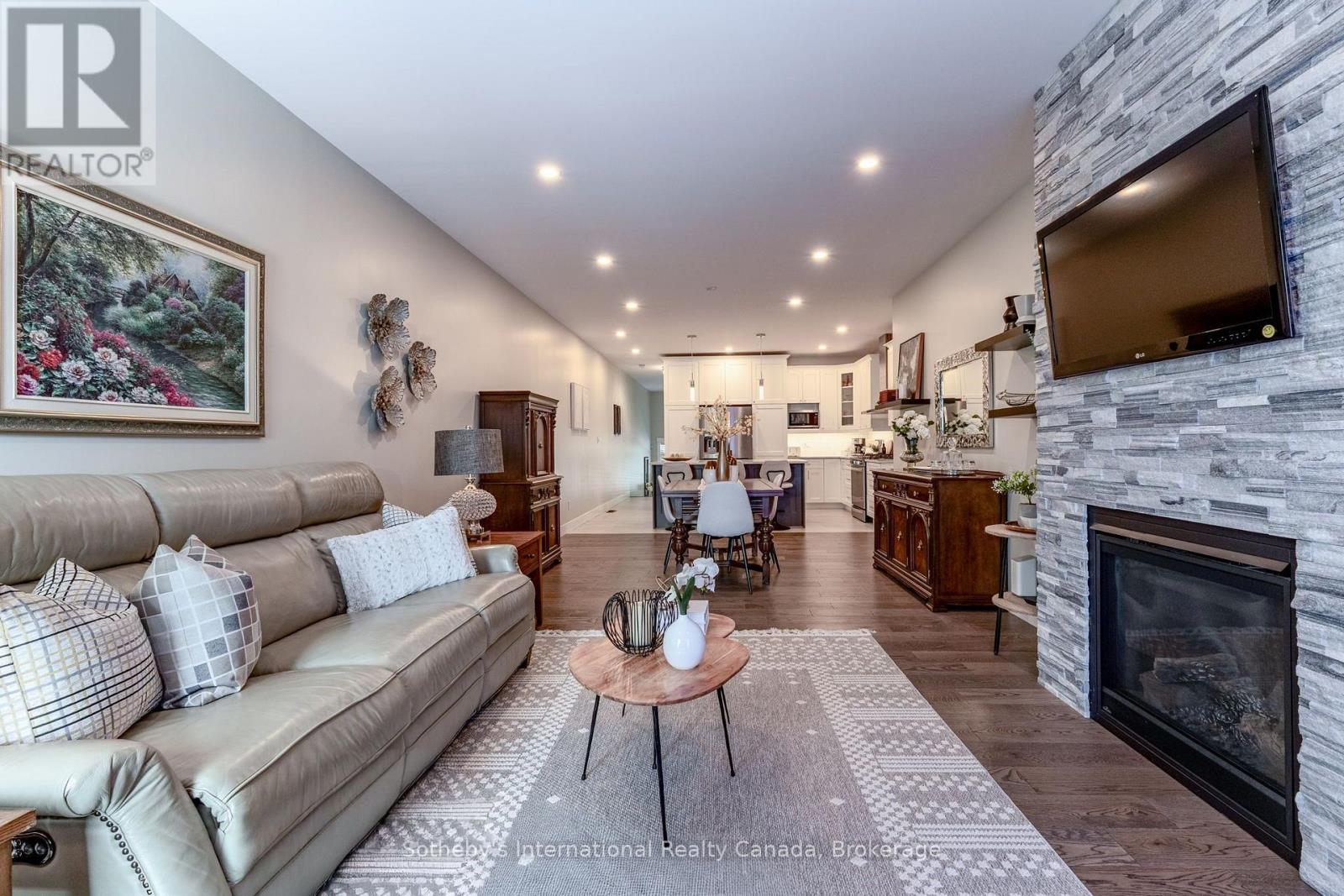 350 CEDAR STREET - 16