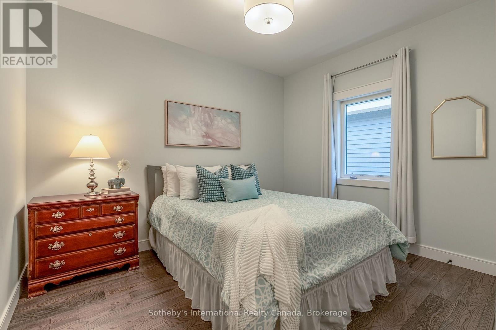350 CEDAR STREET - 23