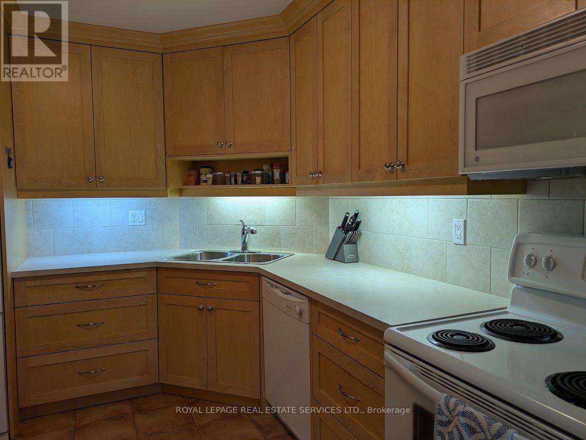 #12 2035 SOUTH MILLWAY DRIVE - 7