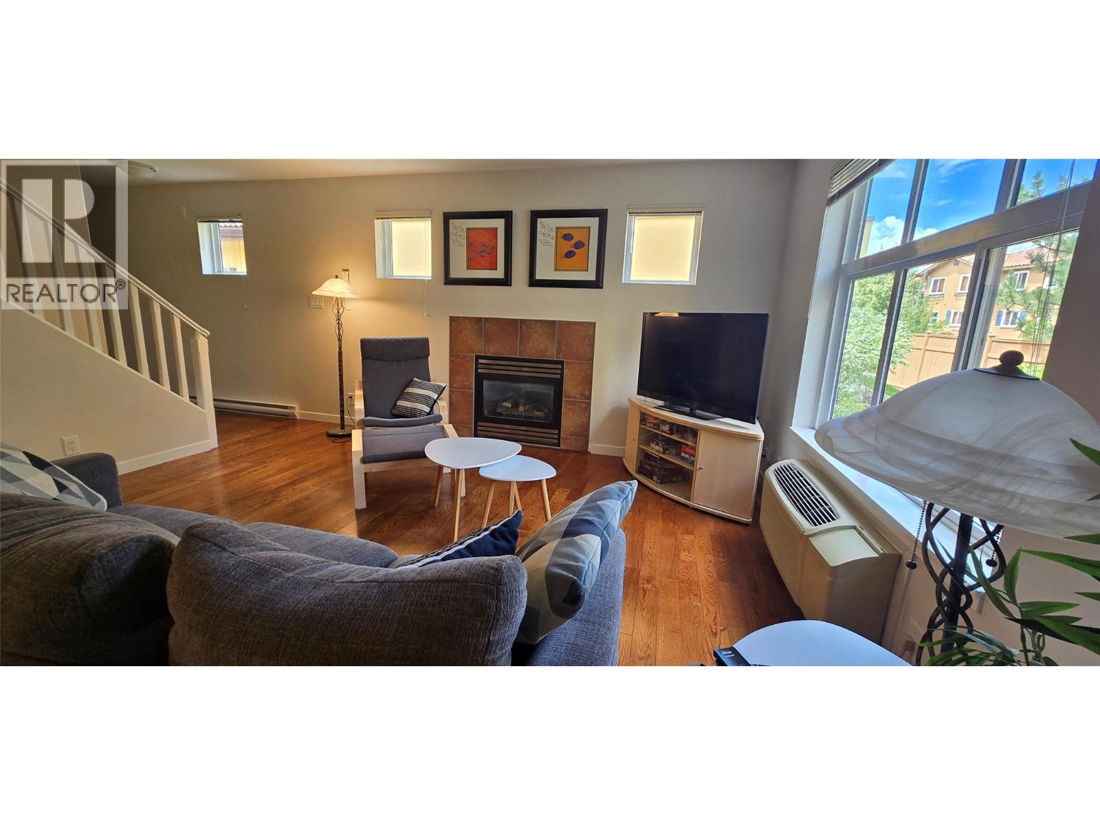 #6 7600 COTTONWOOD Drive - 4