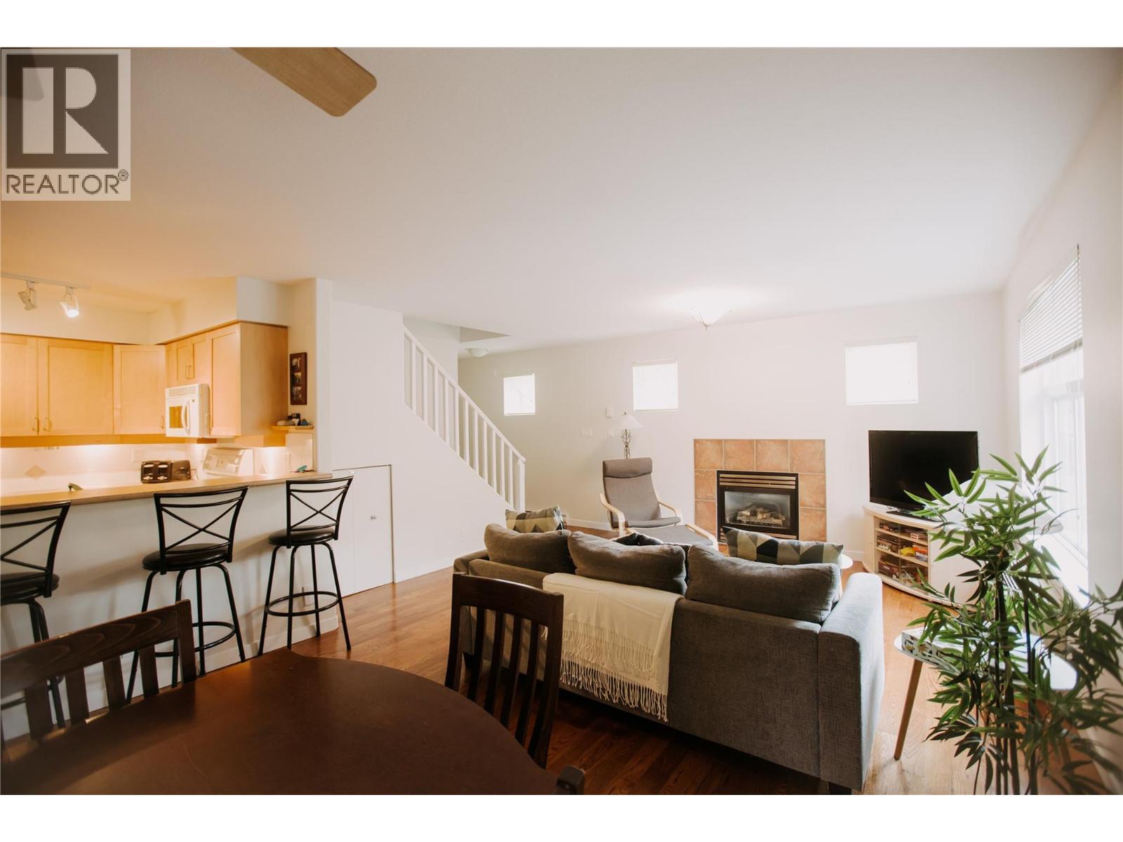 #6 7600 COTTONWOOD Drive - 13