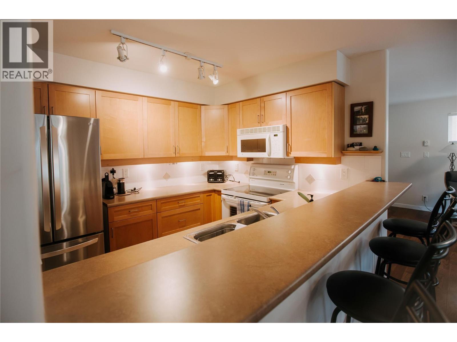 #6 7600 COTTONWOOD Drive - 15