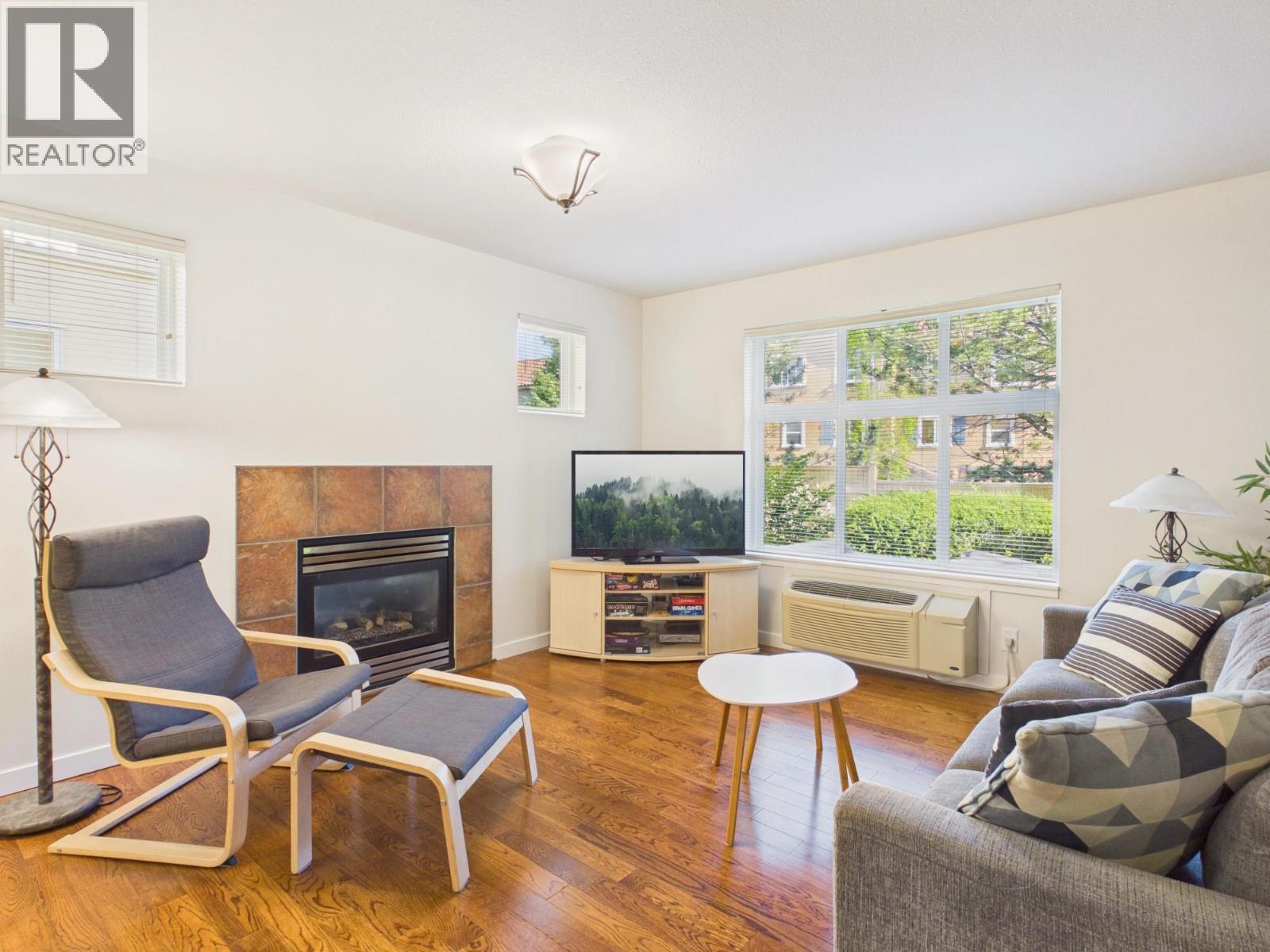 #6 7600 COTTONWOOD Drive - 3