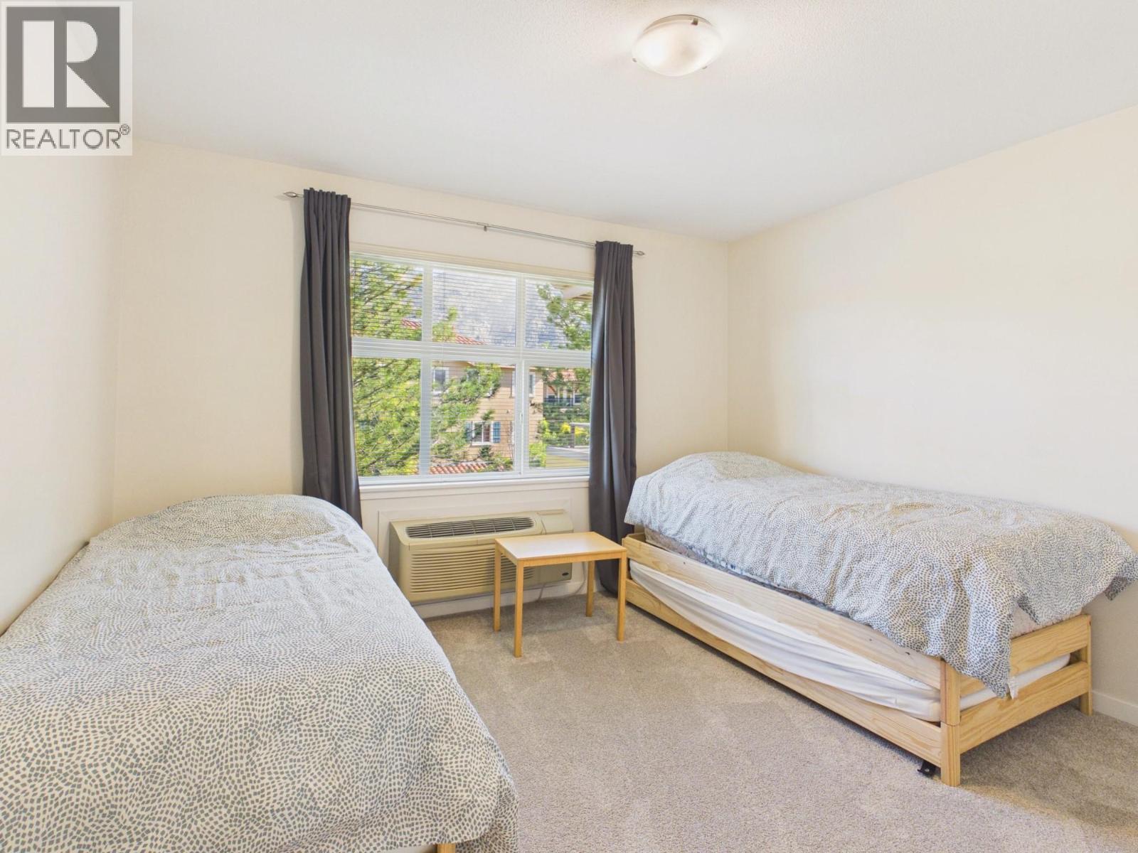 #6 7600 COTTONWOOD Drive - 19