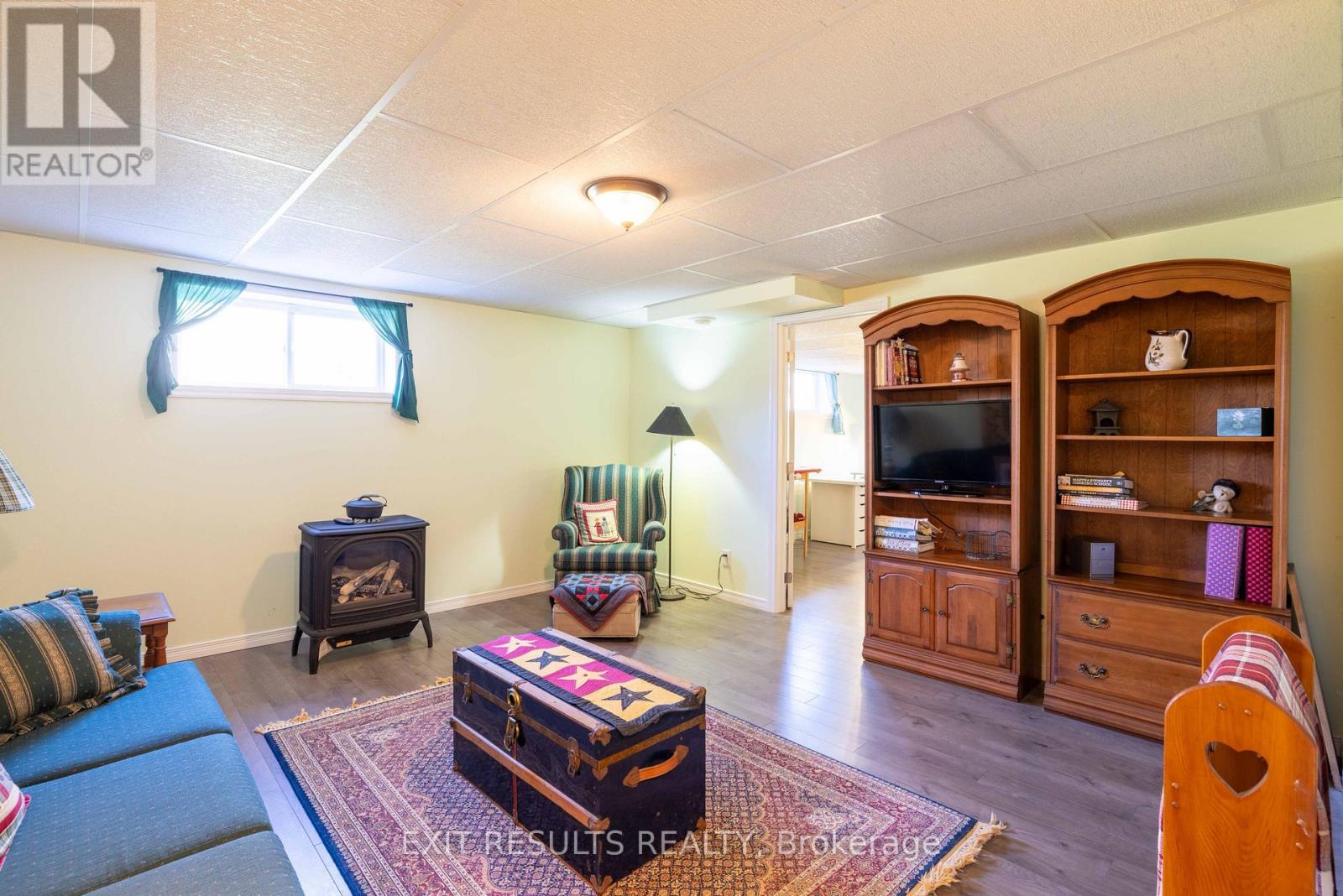 8 RAVARY STREET - 25