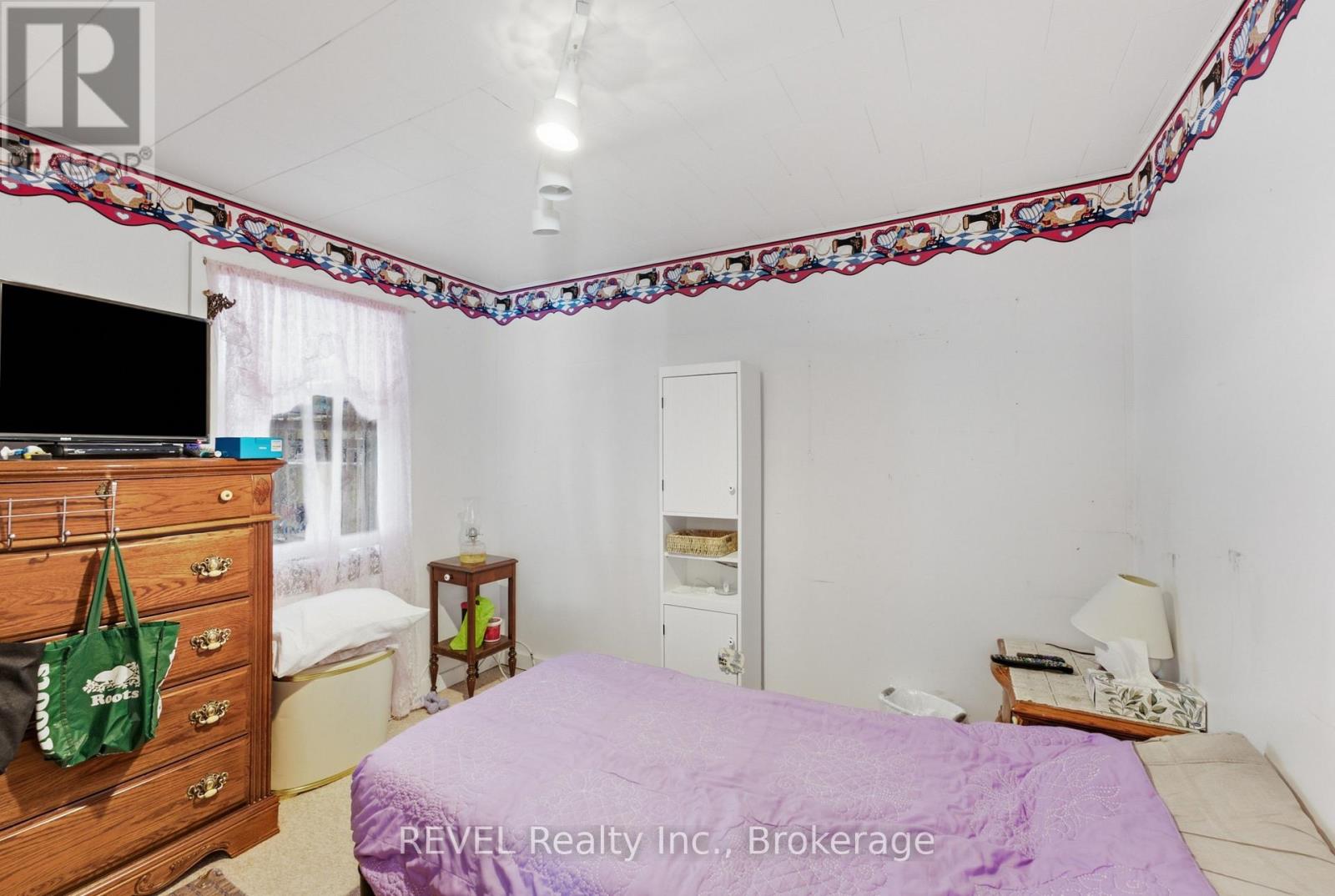 32 ST PETER STREET - 11