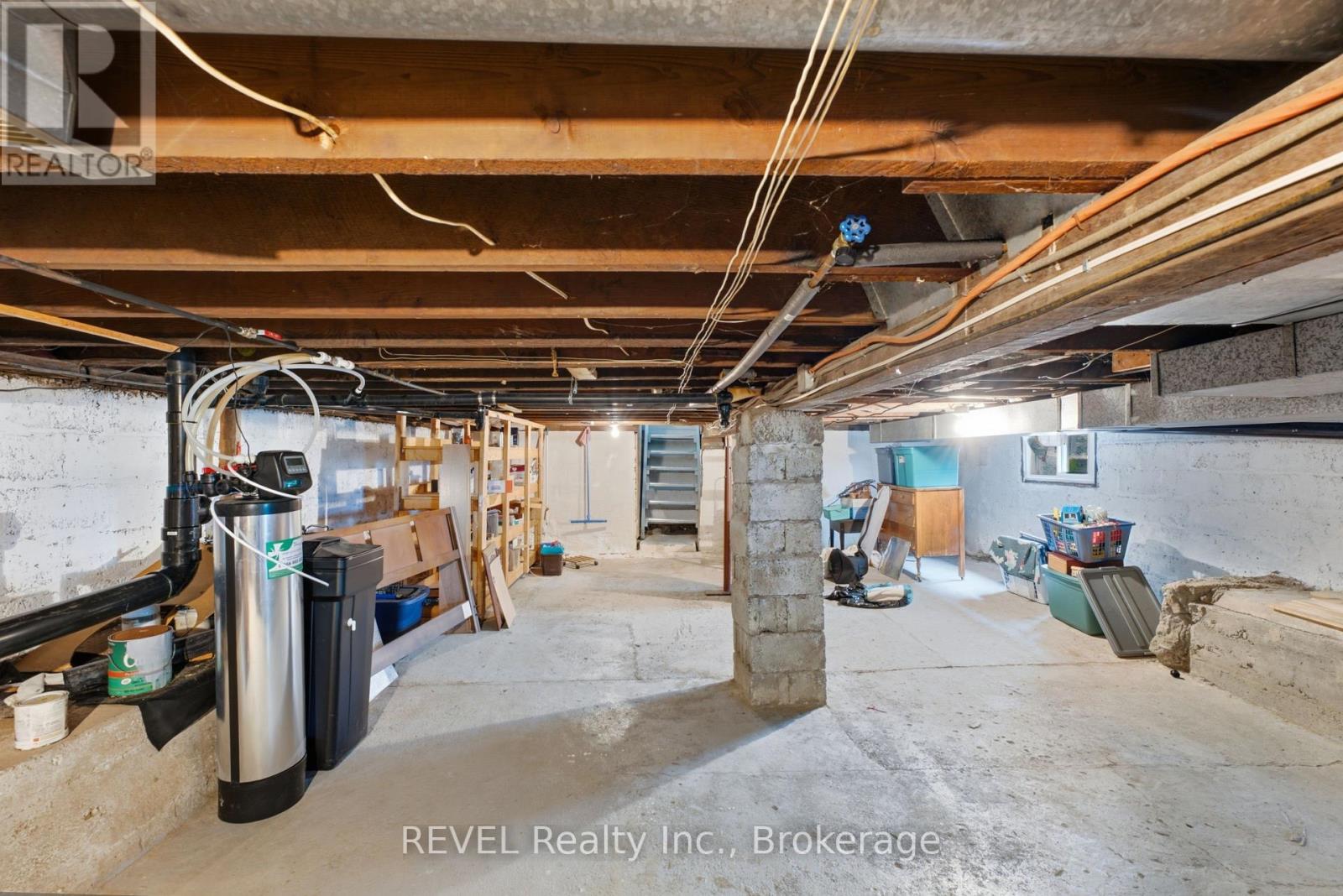 32 ST PETER STREET - 21