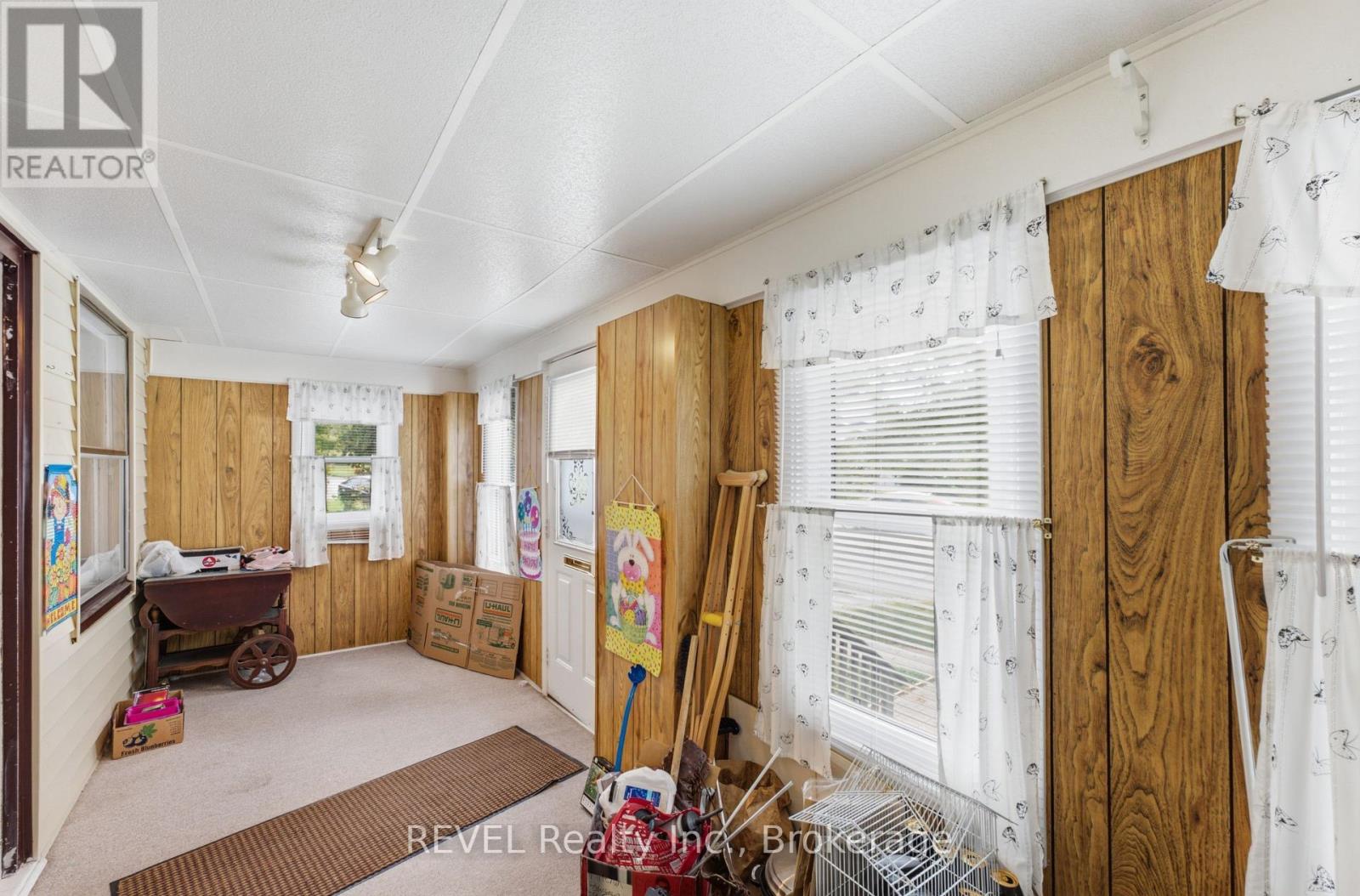32 ST PETER STREET - 6