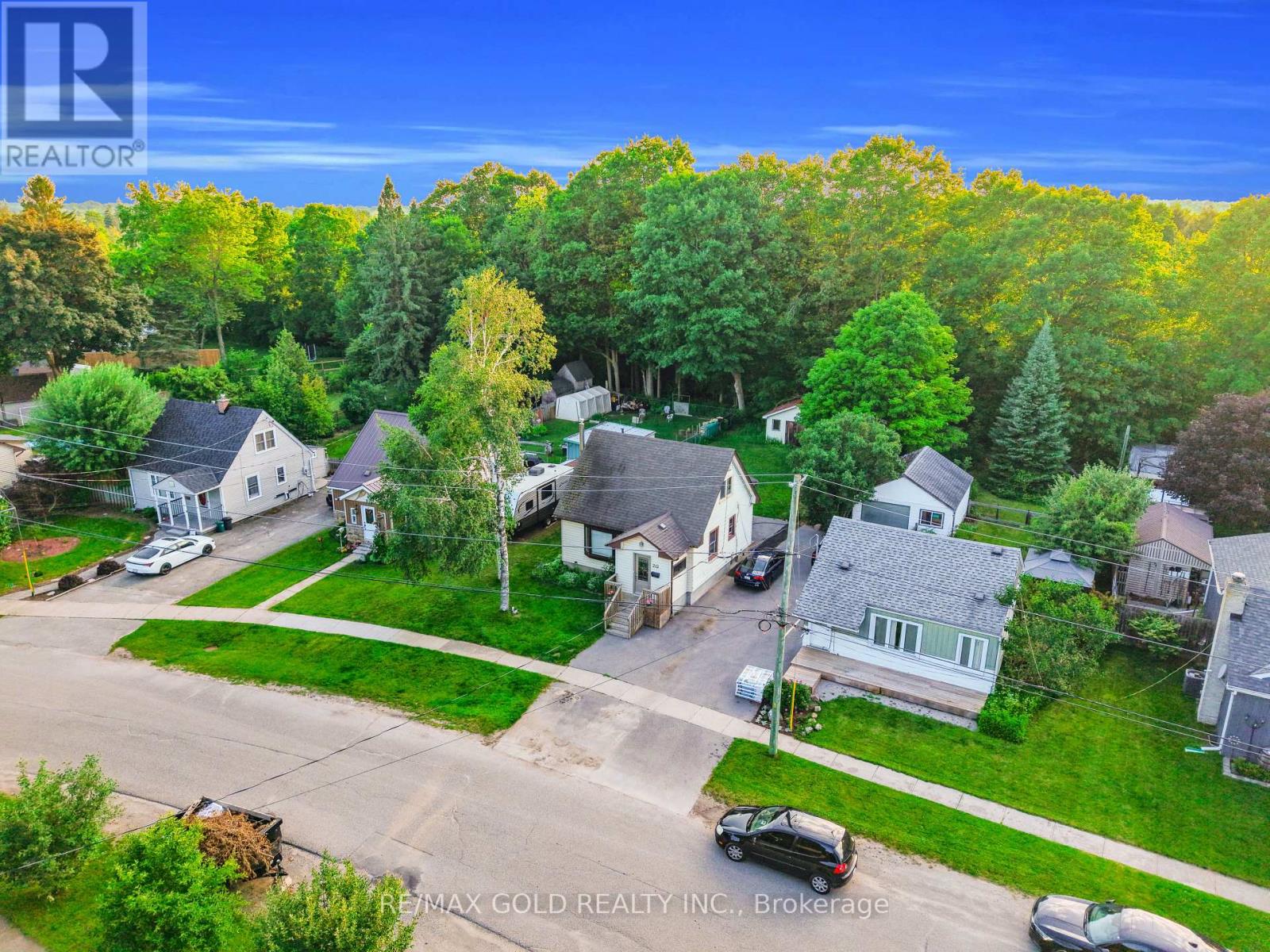 213 MASON BOULEVARD - 39