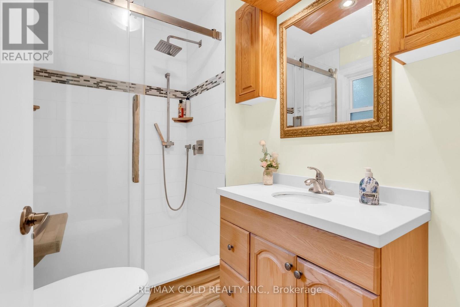 213 MASON BOULEVARD - 17