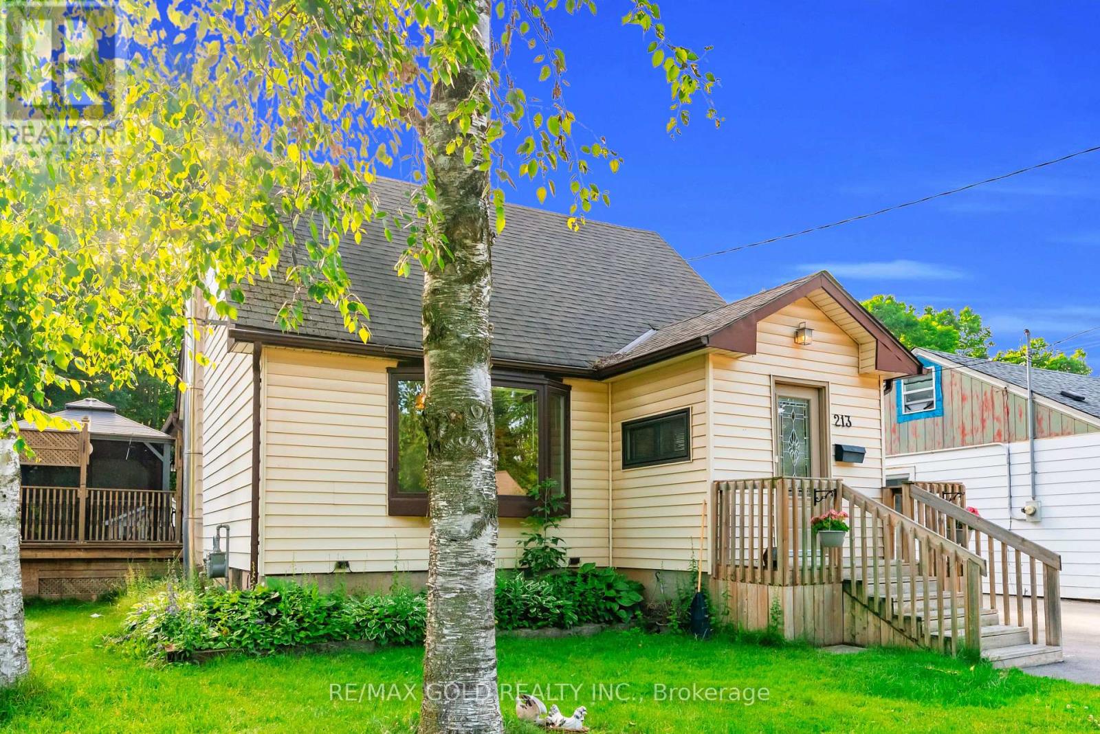 213 MASON BOULEVARD - 2