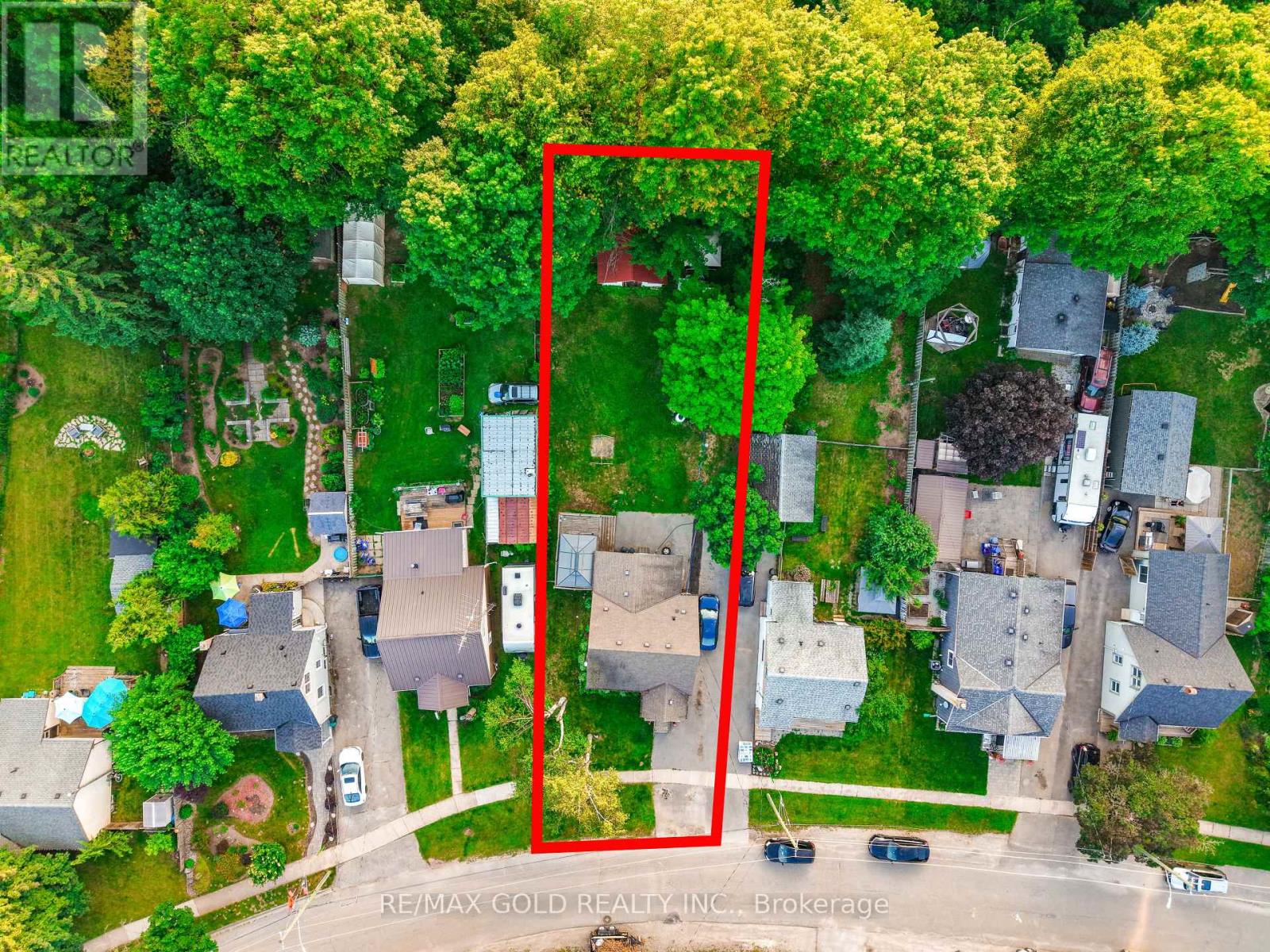 213 MASON BOULEVARD - 38