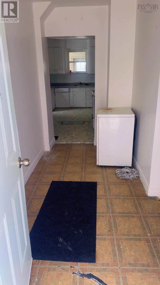 180 Bay Street - 18