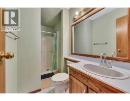 37 Denovan Crescent, Red Deer, AB T4R2B6 Photo 23