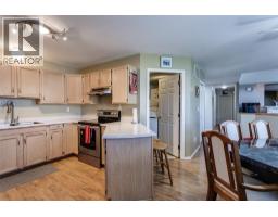 Kitchen - 7841 97 Highway Unit# 120-1, Kelowna, BC V4V1E7 Photo 8