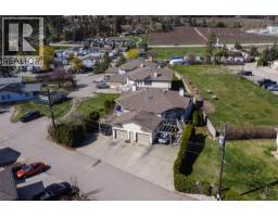 7841 97 Highway Unit# 120-1, Kelowna, BC V4V1E7 Photo 32