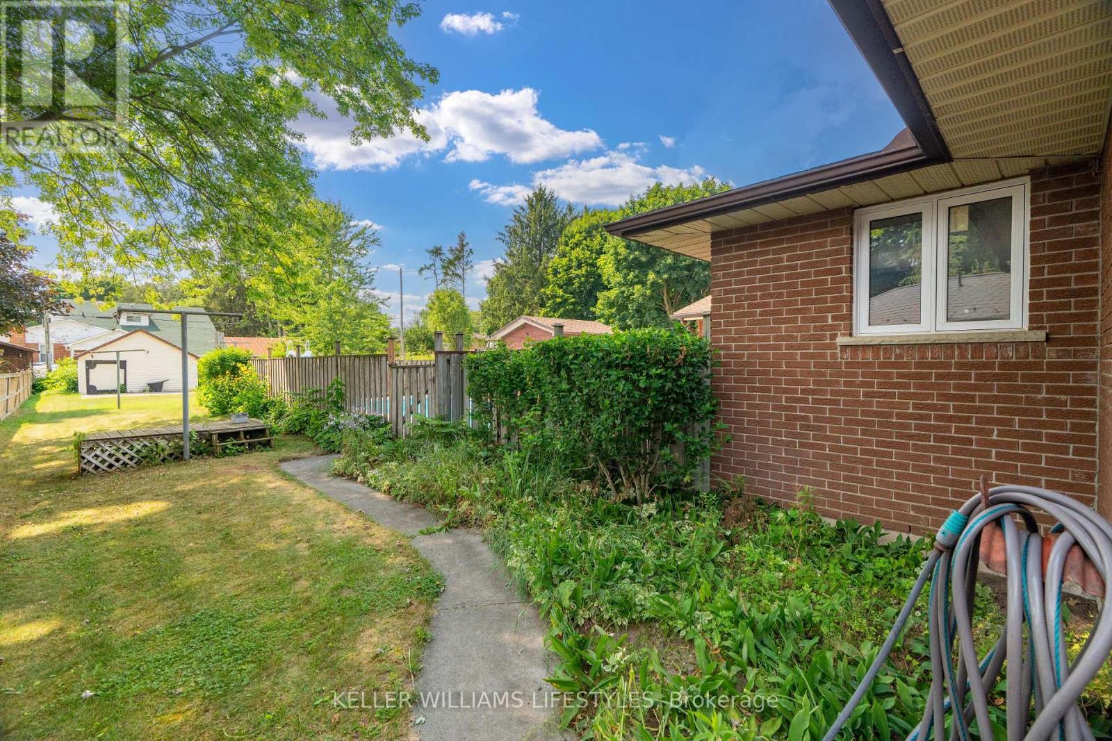 288 CARRIE STREET - 31