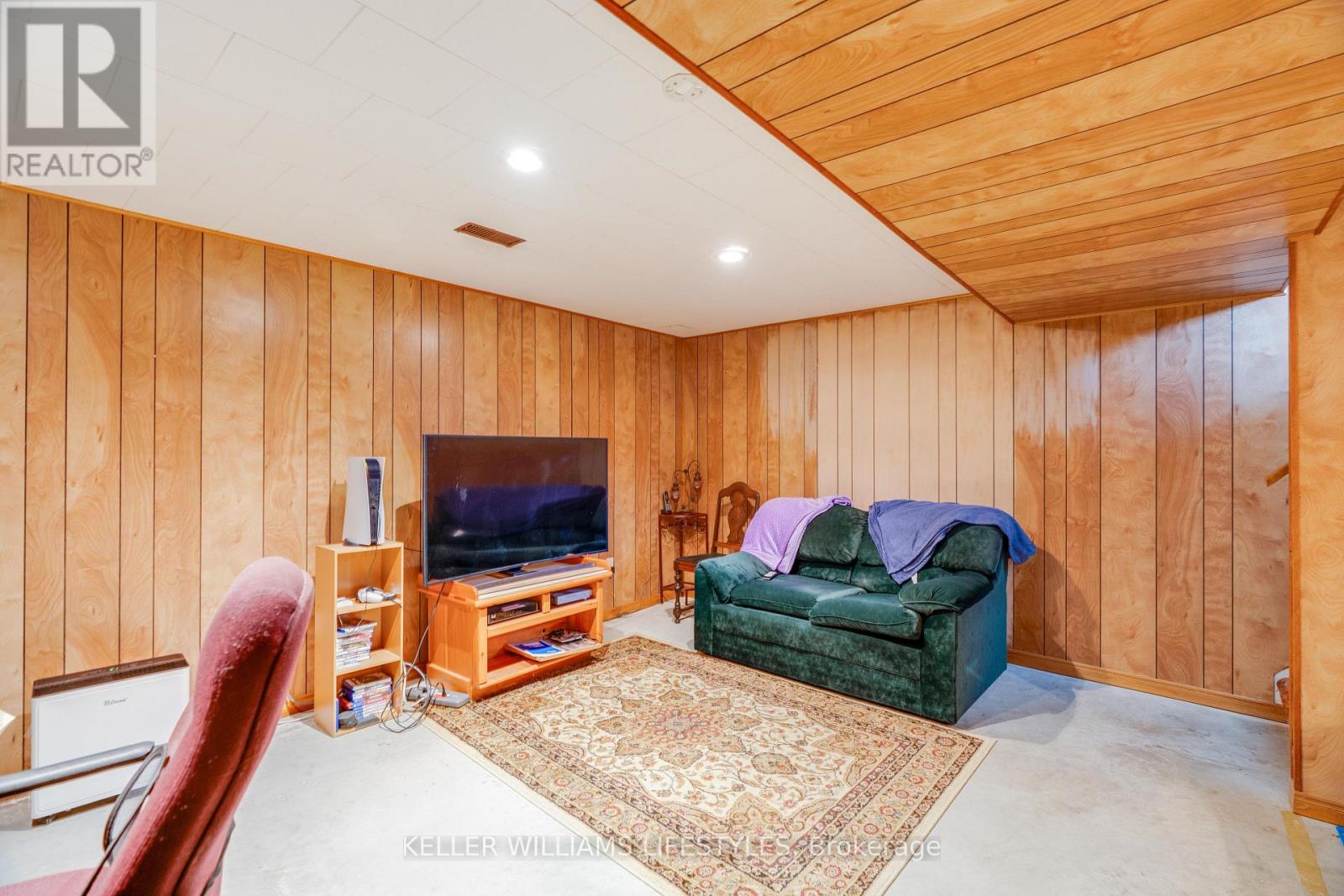 288 CARRIE STREET - 28