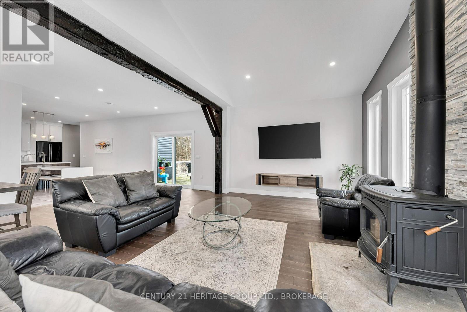 90 ARAGON ROAD - 12