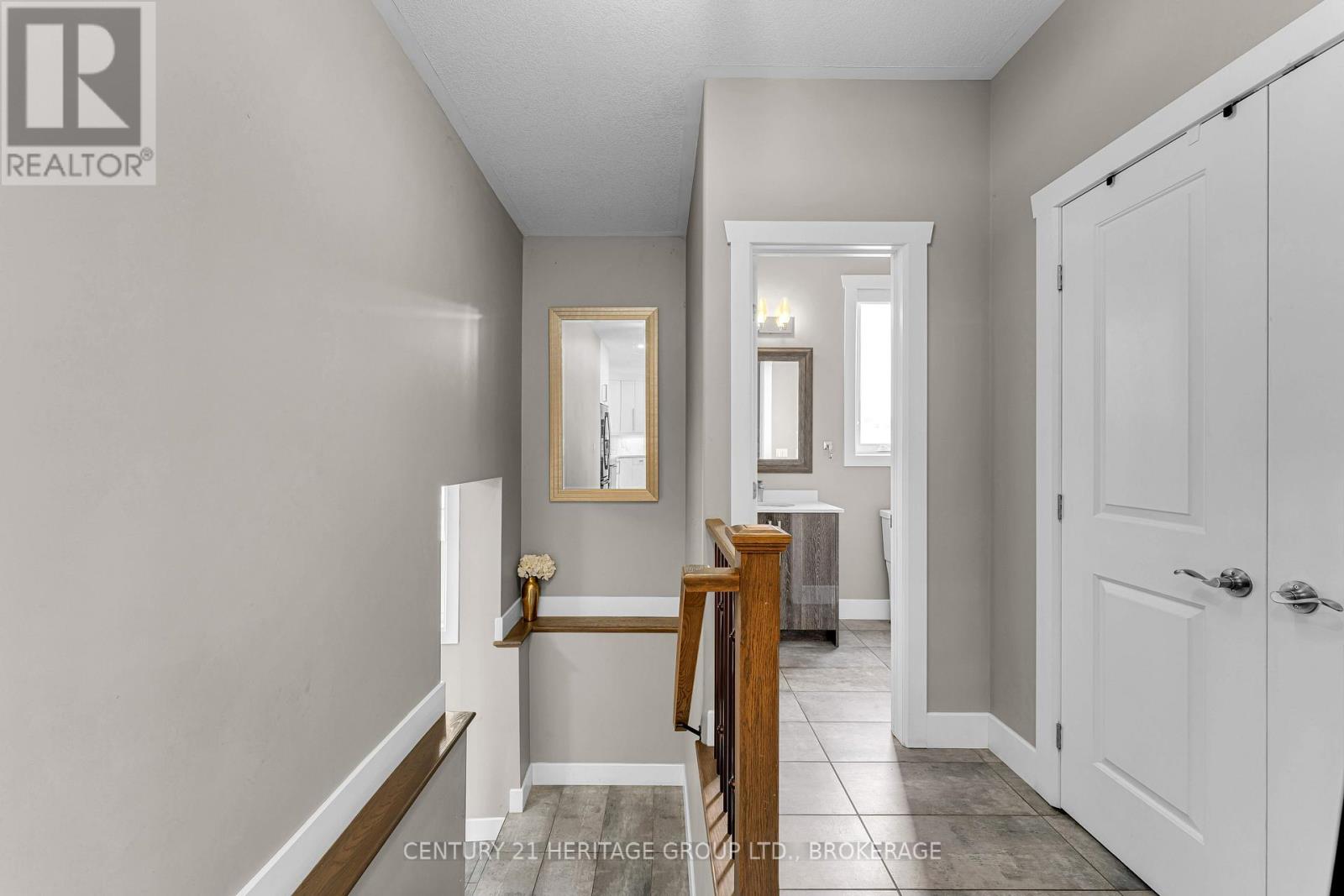 90 ARAGON ROAD - 21