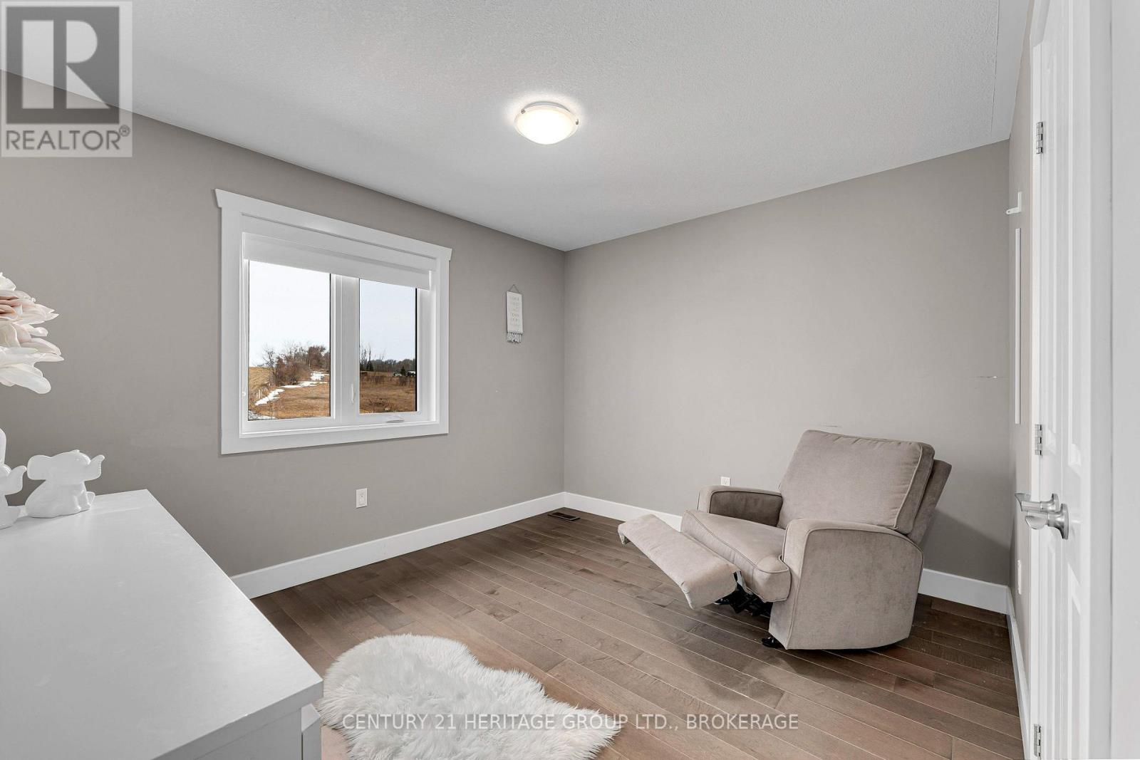 90 ARAGON ROAD - 36
