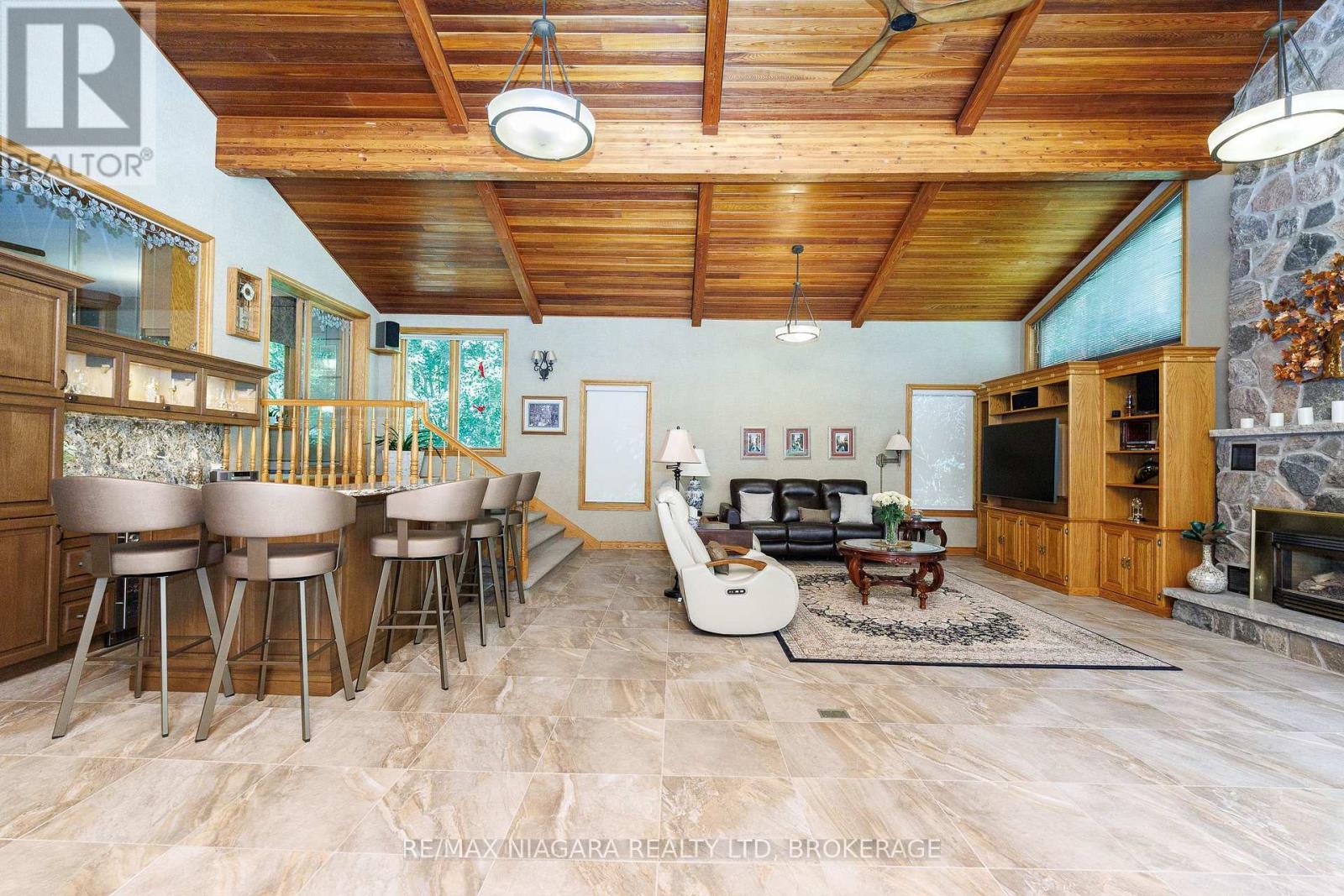 2187 MILLER ROAD - 8