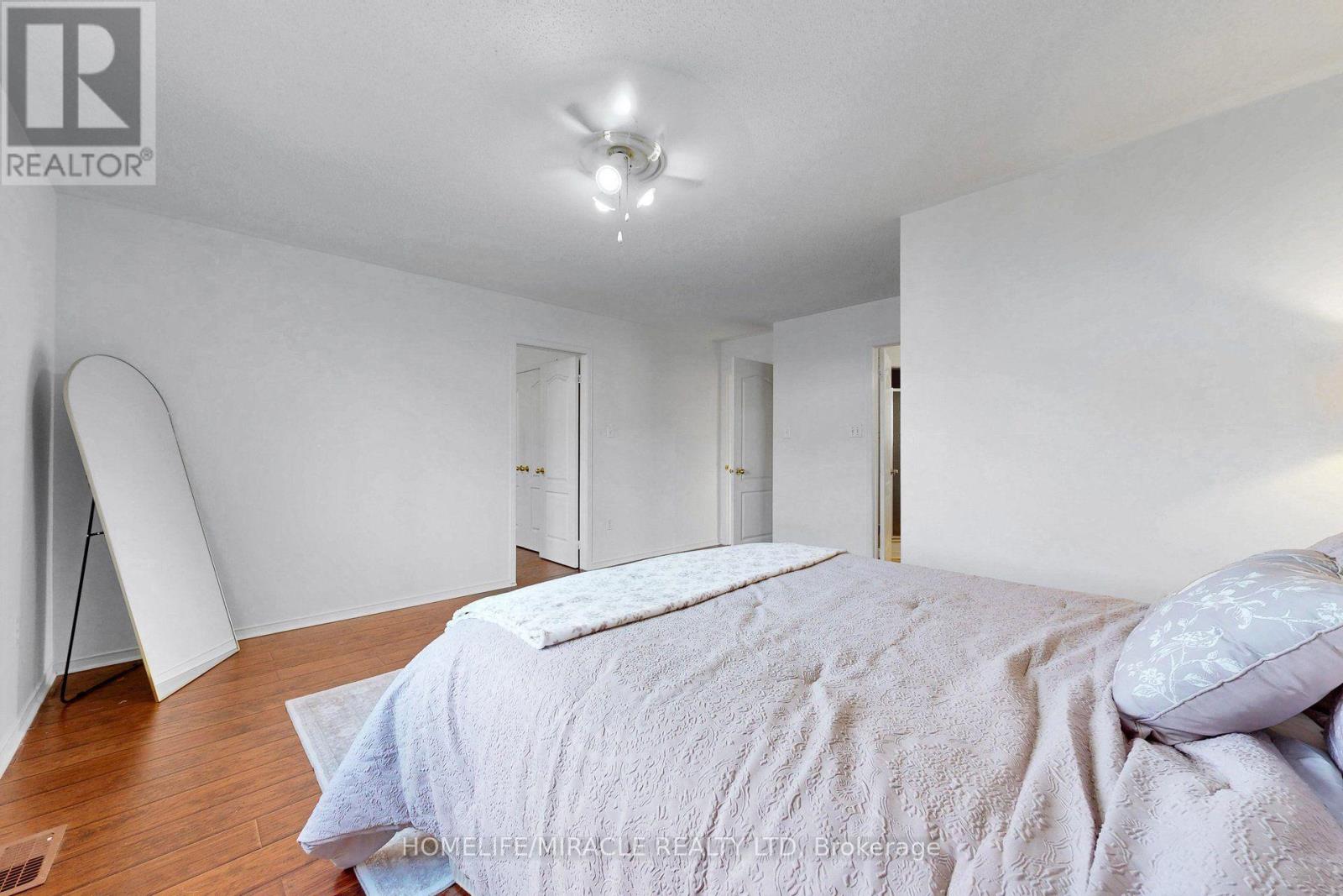 3852 BRINWOOD GATE - 32