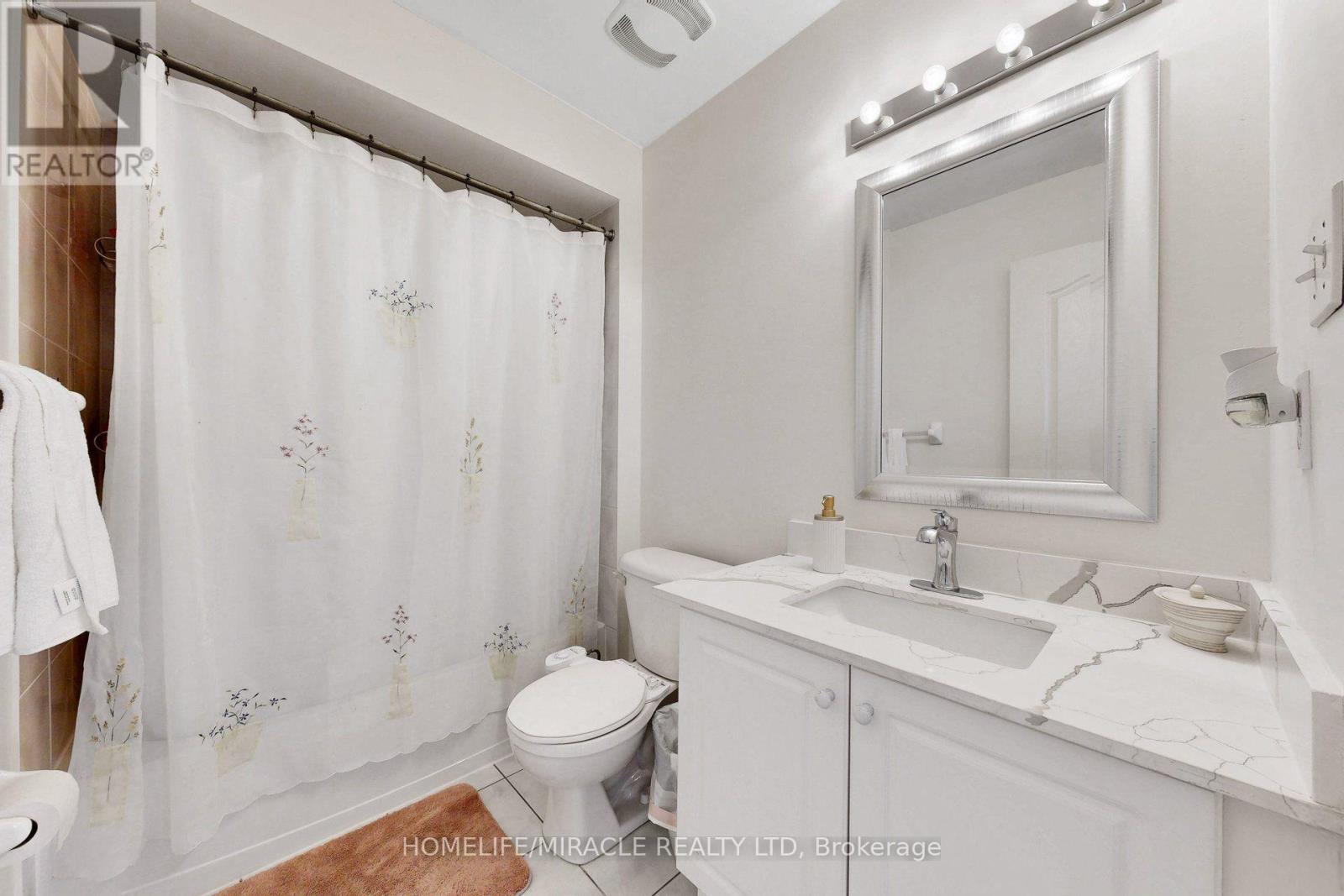 3852 BRINWOOD GATE - 35