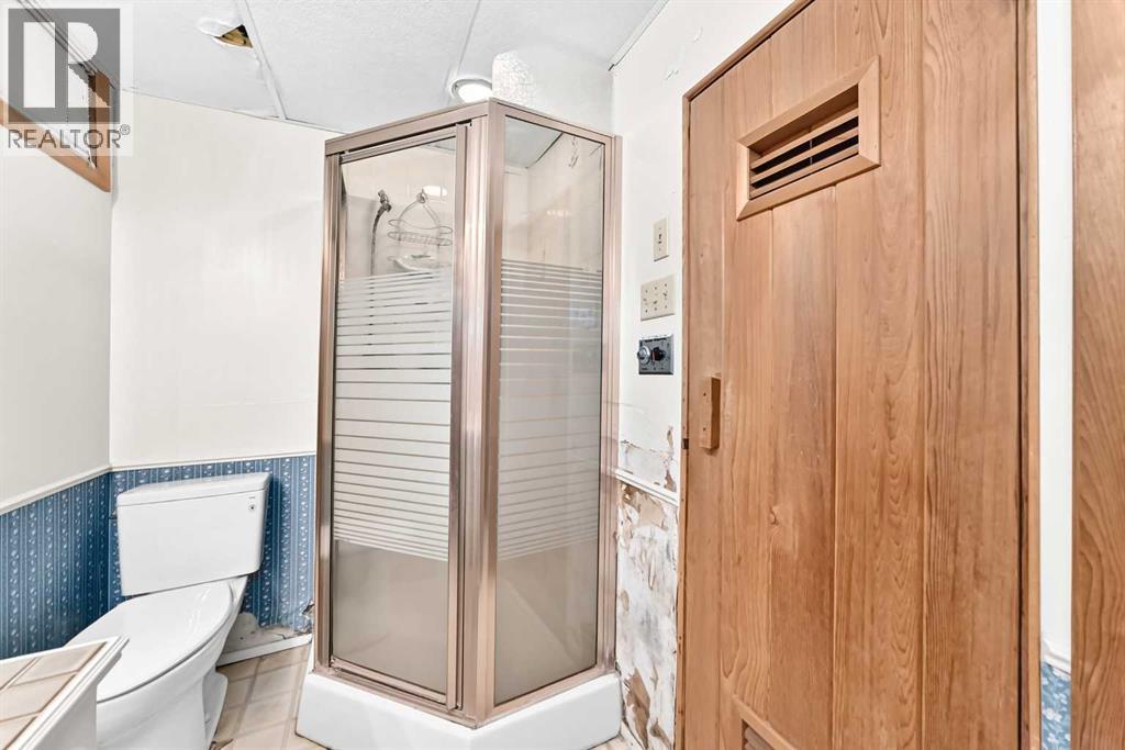1460 Northmount Drive NW — photo 33