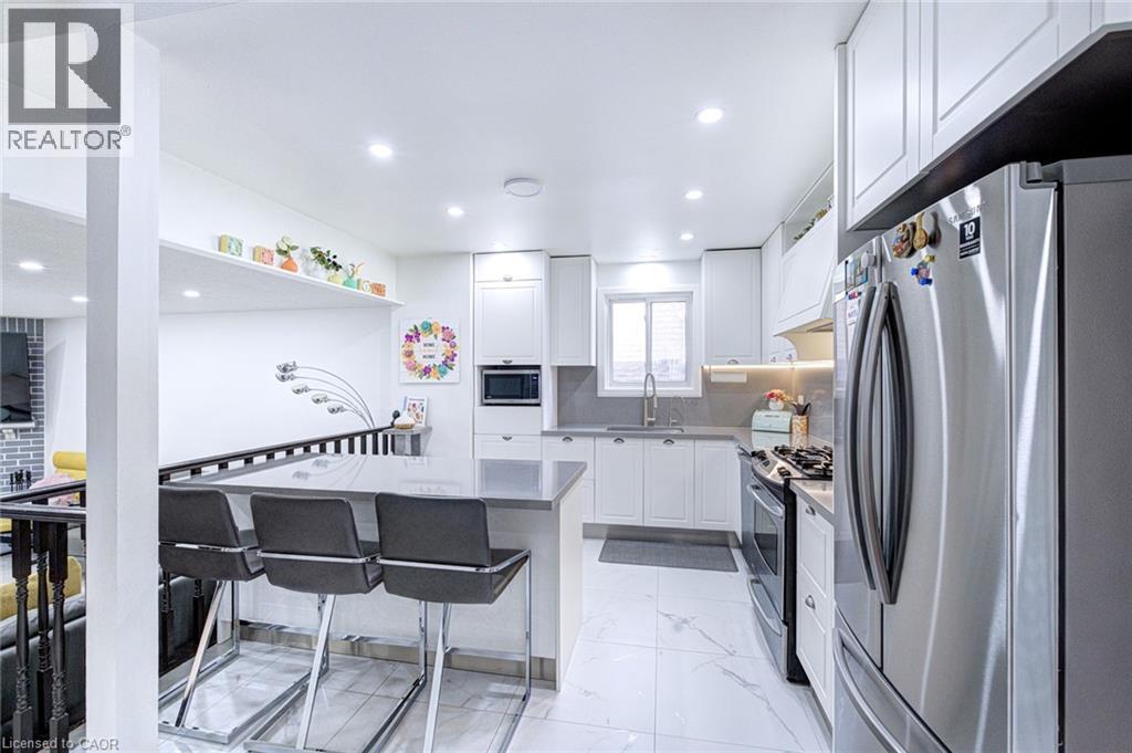 214 MERRILEE Crescent - 15