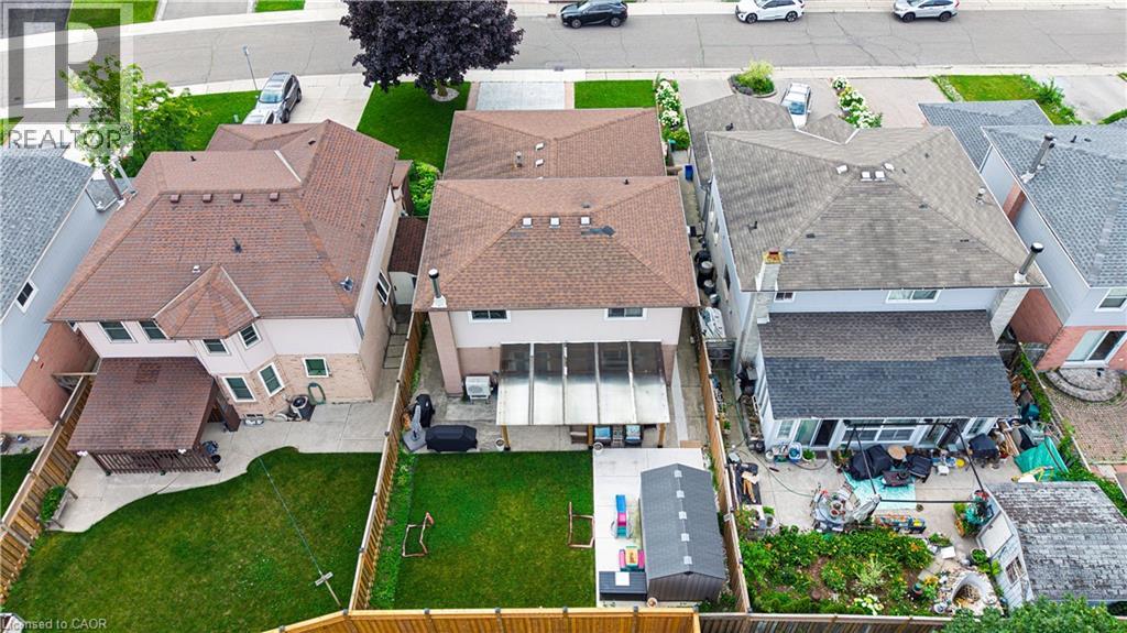 214 MERRILEE Crescent - 44