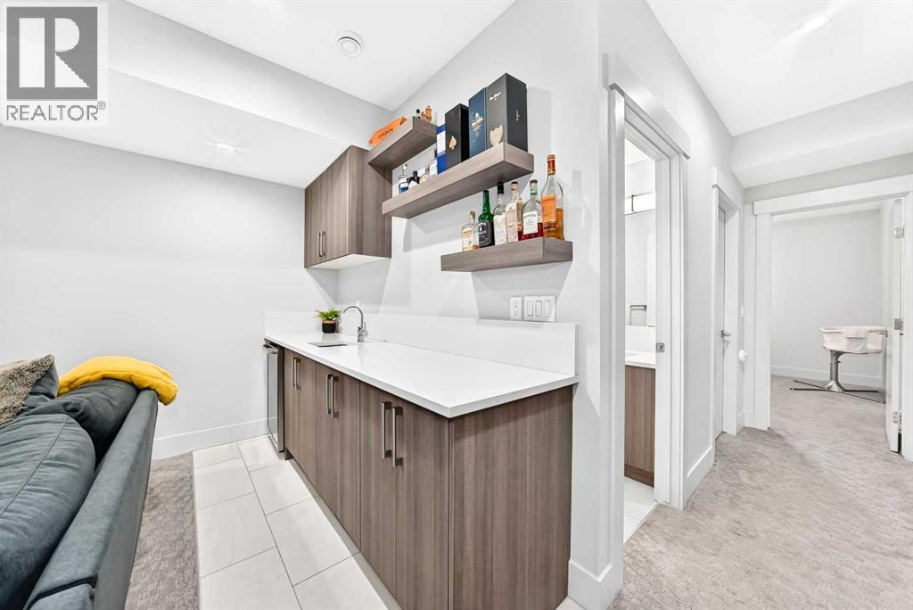 218 26 Avenue NW - 40