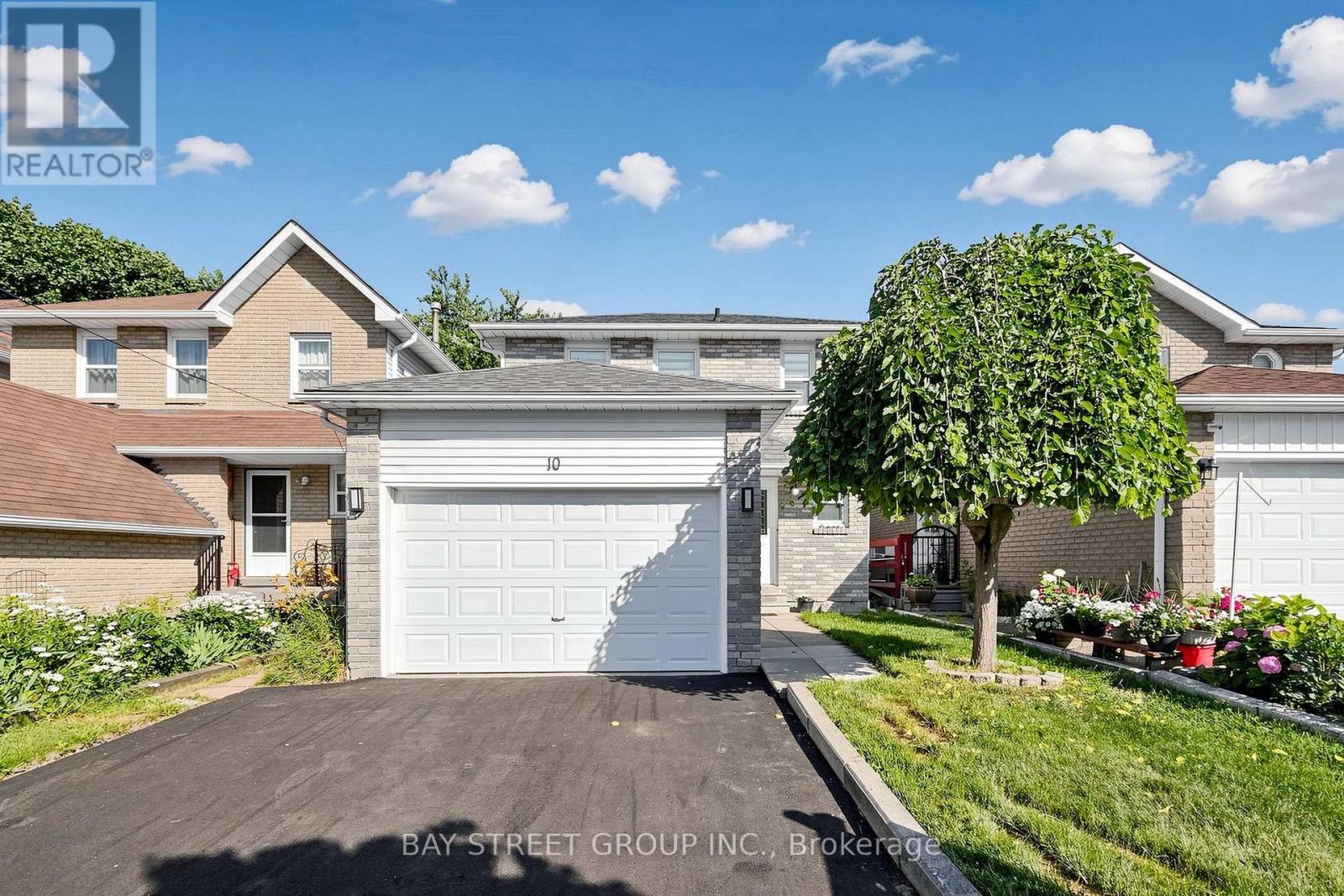 10 PEELTON HEIGHTS ROAD - 1