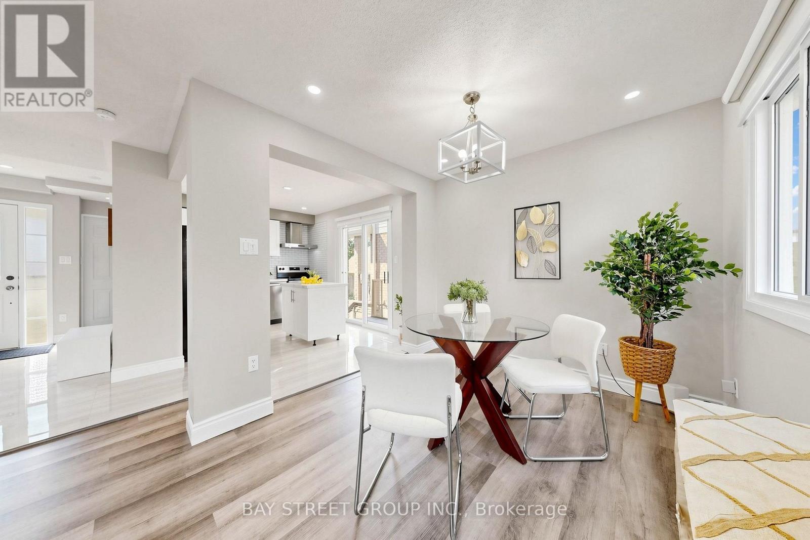 10 PEELTON HEIGHTS ROAD - 11