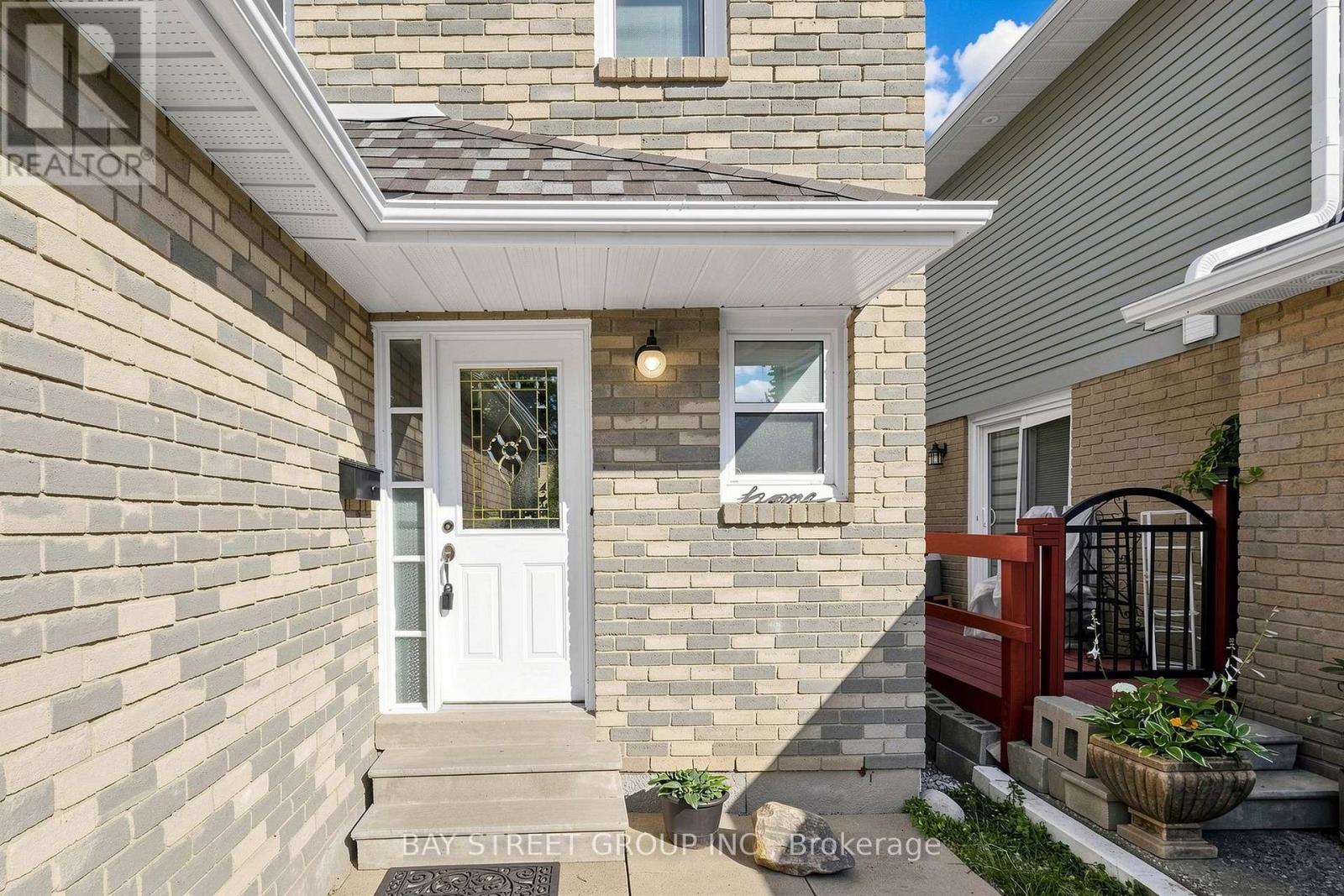10 PEELTON HEIGHTS ROAD - 2