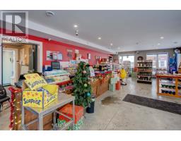 25 Main Street W, Elizabethtown Kitley, ON K0E1M0 Photo 13