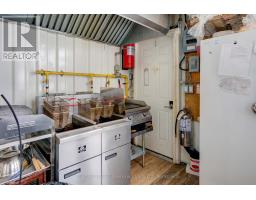 25 Main Street W, Elizabethtown Kitley, ON K0E1M0 Photo 20