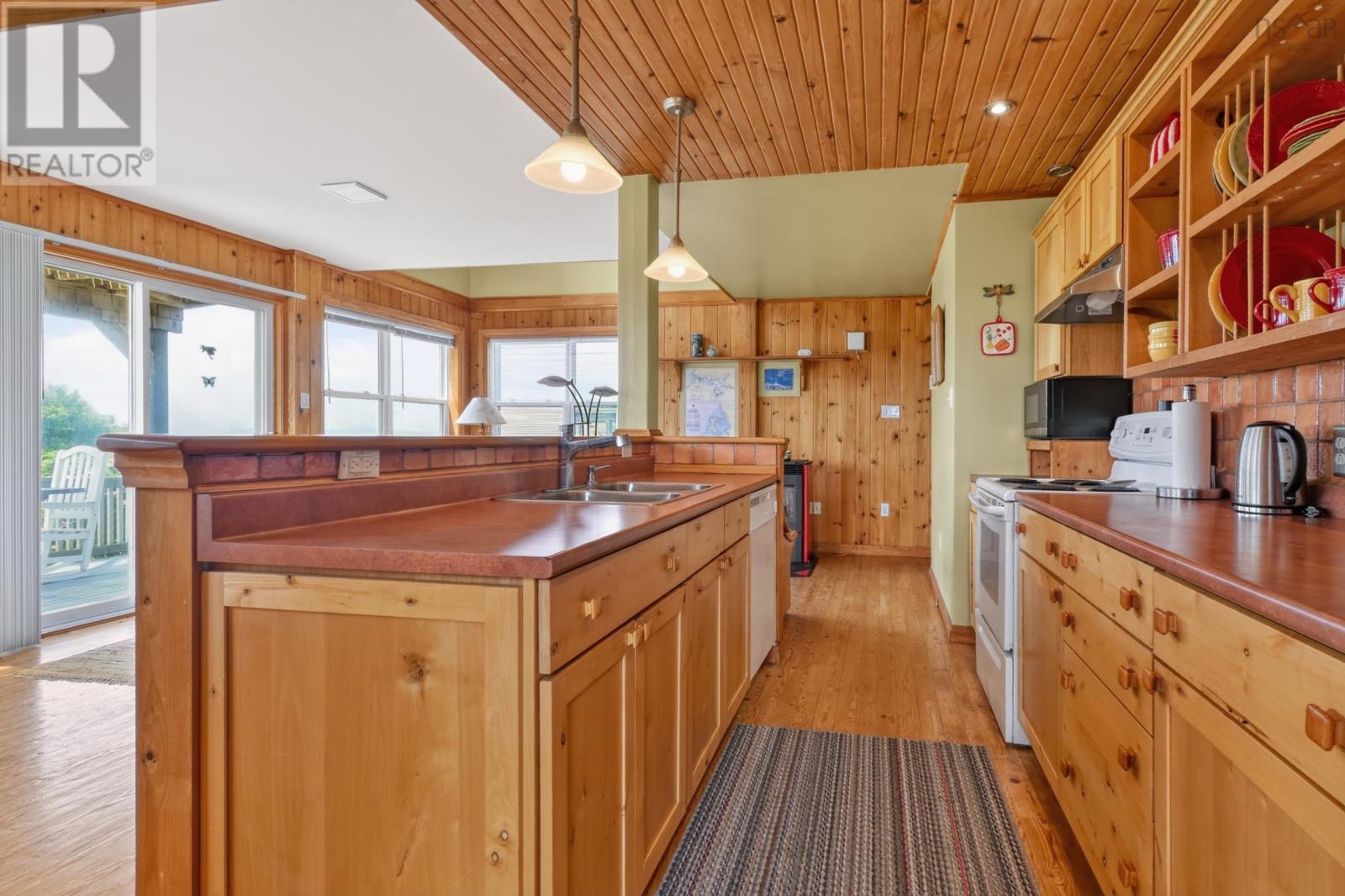1 Bayberry Road - 24