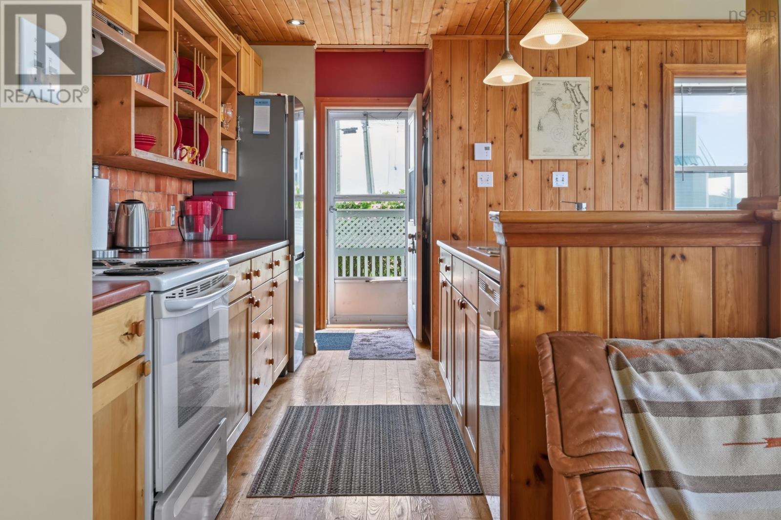 1 Bayberry Road - 27