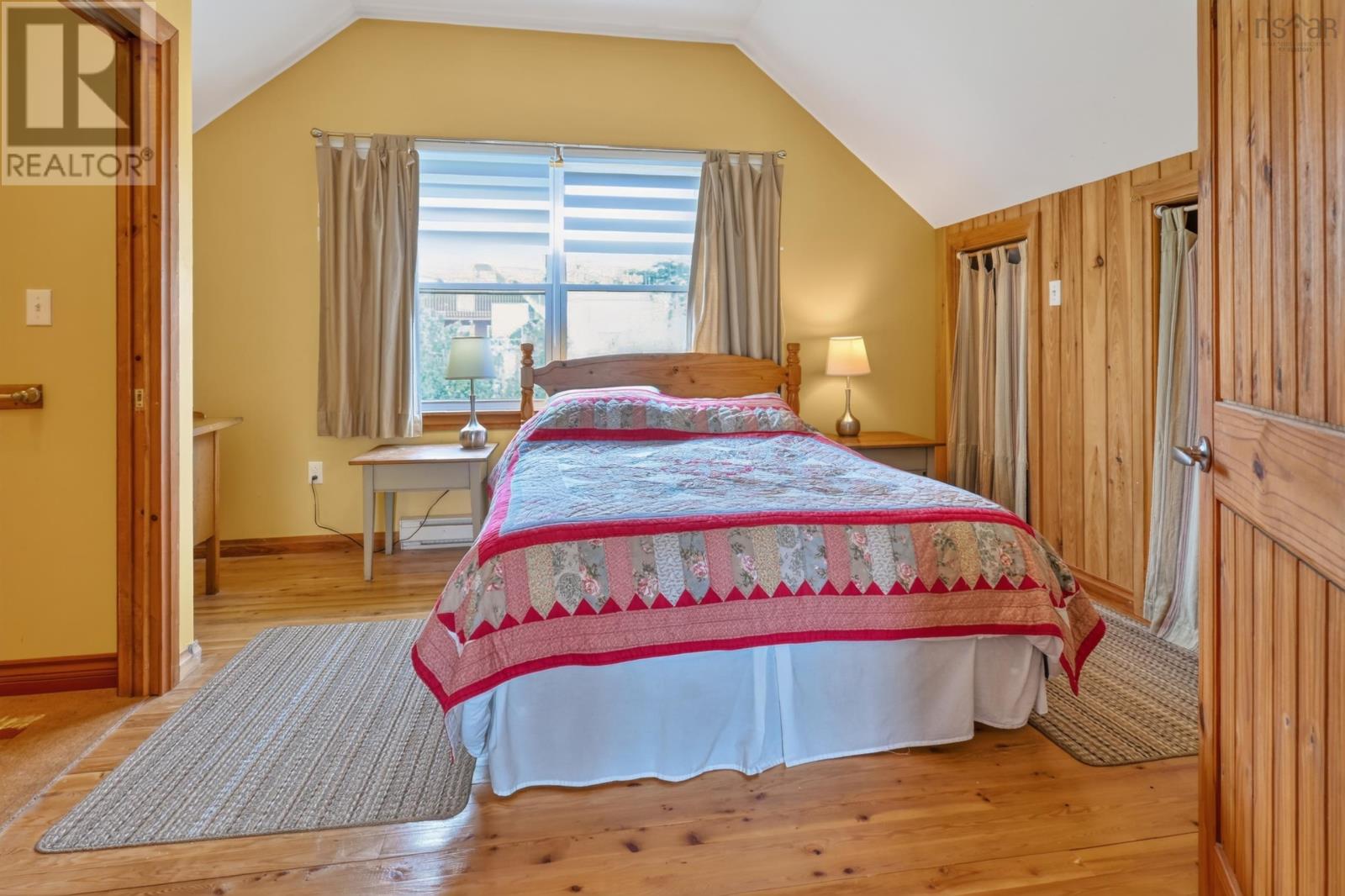 1 Bayberry Road - 40