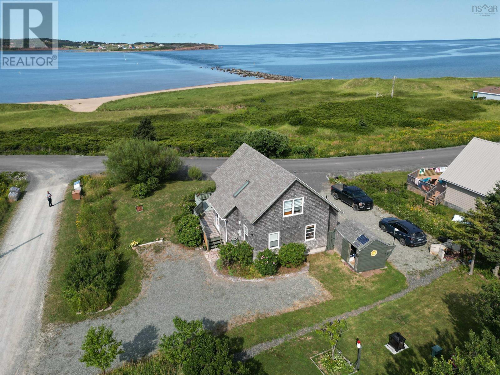 1 Bayberry Road - 6