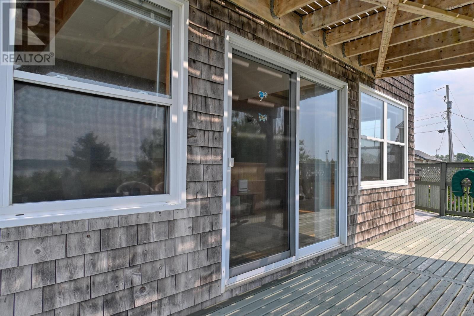 1 Bayberry Road - 8