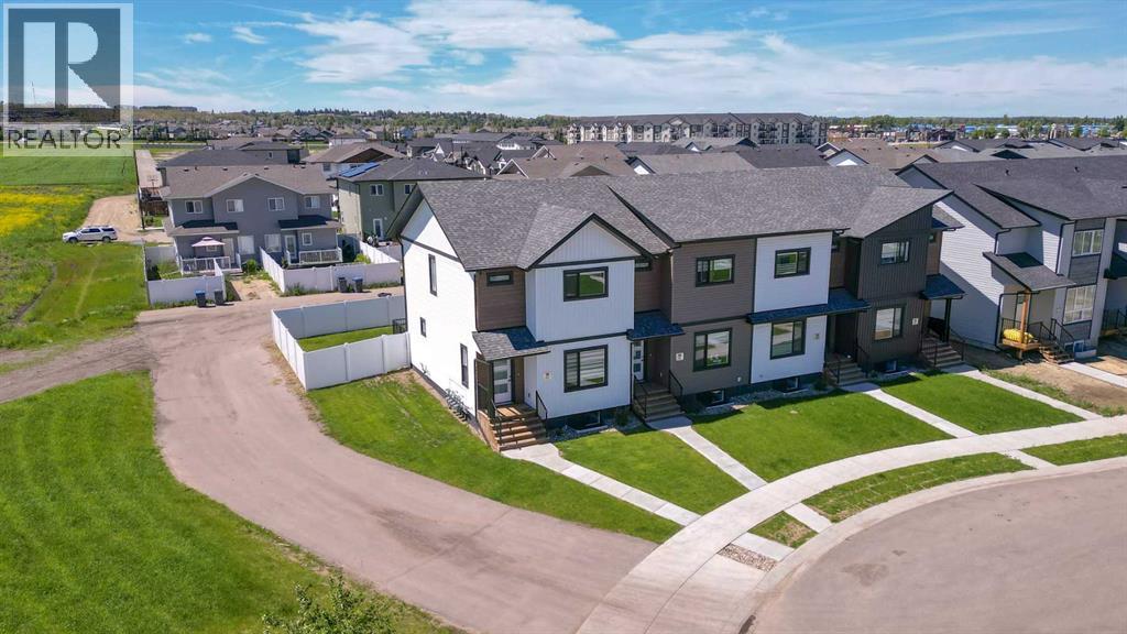 56 Inglis Crescent - 3